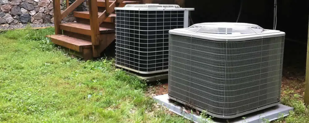 Heat pump installation and service units outside a home in Memphis, TN